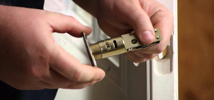 Front door lock repair in Norwalk